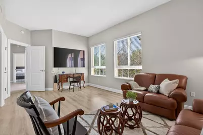 16102 Emerald Estates Drive #325, Weston, FL 33331 - Photo 27