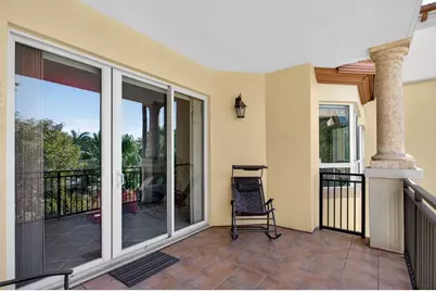 16102 Emerald Estates Drive #325, Weston, FL 33331 - Photo 25