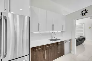 12354 Antille Dr, Boca Raton, FL 33428 - Photo 9