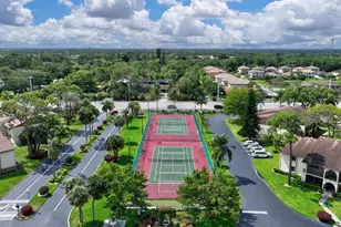 310 Knotty Pine Cir, Greenacres, FL 33463 - Photo 25