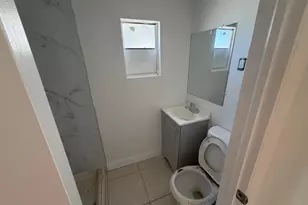 326 N 14th St, Fort Pierce, FL 34950 - Photo 5