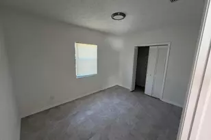 4002 Ave Q, Fort Pierce, FL 34947 - Photo 9