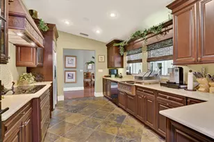 25379 Luci Dr, Bonita Springs, FL 34135 - Photo 7