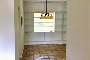 9271 W Bay Harbor Dr, Bay Harbor Islands, FL 33154 - Photo 9