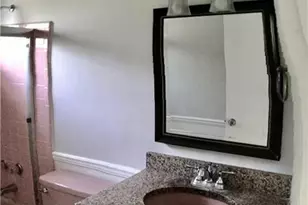 9271 W Bay Harbor Dr, Bay Harbor Islands, FL 33154 - Photo 9