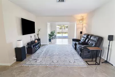 3971 NW 108th Avenue, Coral Springs, FL 33065 - Photo 7