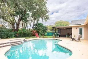 9080 NW 50th Ct, Coral Springs, FL 33067 - Photo 15