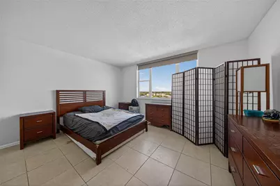4400 Hillcrest Drive #704, Hollywood, FL 33021 - Photo 13