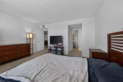 4400 Hillcrest Drive #704, Hollywood, FL 33021 - Photo 15