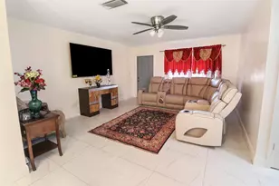 6715 NW 12th St, Margate, FL 33063 - Photo 3