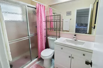 6715 NW 12th Street, Margate, FL 33063 - Photo 11