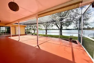 2000 NW 86th Terrace, Pembroke Pines, FL 33024 - Photo 21