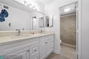 6001 N Falls Cir Dr, Lauderhill, FL 33319 - Photo 15