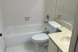 9833 Westview Dr, Coral Springs, FL 33076 - Photo 5