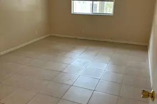 9833 Westview Dr, Coral Springs, FL 33076 - Photo 11