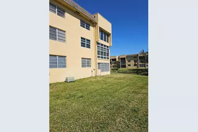 6000 NW 64th Avenue #101, Tamarac, FL 33319 - Photo 23