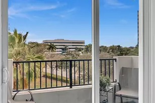 2421 NE 65th St, Fort Lauderdale, FL 33308 - Photo 13