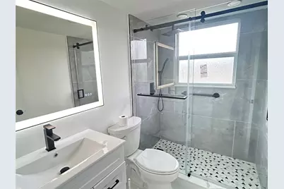 115 Ventnor F, Deerfield Beach, FL 33442 - Photo 3