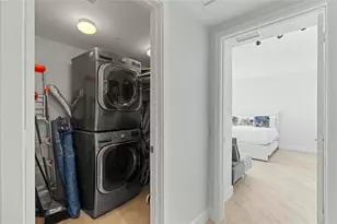 4111 S Ocean Dr, Hollywood, FL 33019 - Photo 23