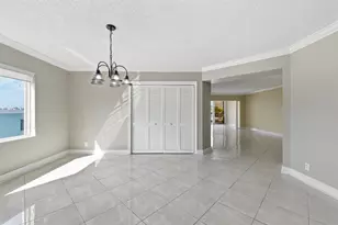 615 N Riverside Dr, Pompano Beach, FL 33062 - Photo 15