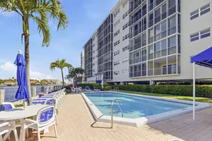 615 N Riverside Dr, Pompano Beach, FL 33062 - Photo 25