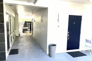 815 NE 16th Terrace, Fort Lauderdale, FL 33304 - Photo 3