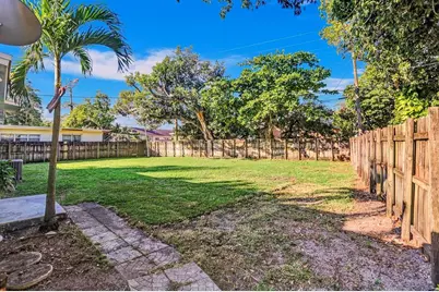 1129 NW 7th Terrace, Fort Lauderdale, FL 33311 - Photo 9