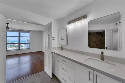 3500 Mystic Pointe Drive, Aventura, FL 33180 - Photo 23