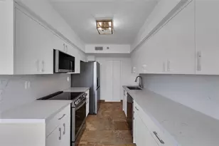 3500 Mystic Pointe Dr, Aventura, FL 33180 - Photo 17