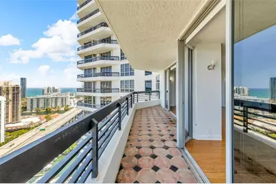 3500 Mystic Pointe Drive, Aventura, FL 33180 - Photo 35