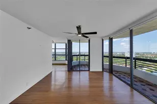 3500 Mystic Pointe Dr, Aventura, FL 33180 - Photo 5