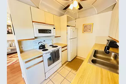 4050 Harwood E #4050, Deerfield Beach, FL 33442 - Photo 11