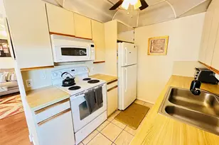 4050 Harwood E, Deerfield Beach, FL 33442 - Photo 11