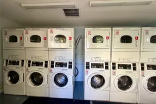 2660 NE 8th Ave, Wilton Manors, FL 33334 - Photo 15