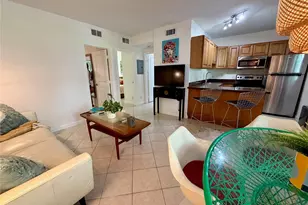 2660 NE 8th Ave, Wilton Manors, FL 33334 - Photo 5