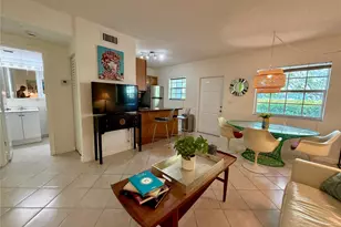 2660 NE 8th Ave, Wilton Manors, FL 33334 - Photo 3