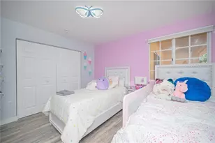 2841 NE 185th St, Miami, FL 33180 - Photo 19