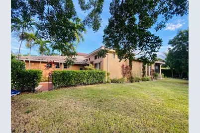 10720 NW 83rd Court, Parkland, FL 33076 - Photo 7