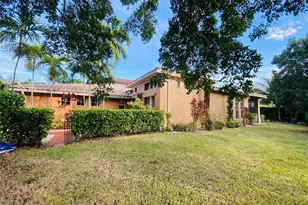 10720 NW 83rd Ct, Parkland, FL 33076 - Photo 7