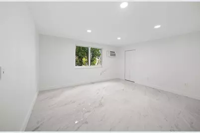 6930 NW 186th Street #217-A, Hialeah, FL 33015 - Photo 9