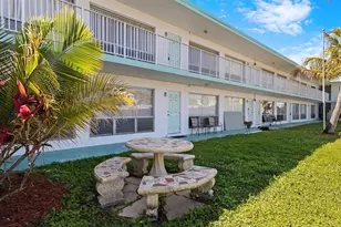 3212 NE 7th Pl, Pompano Beach, FL 33062 - Photo 1