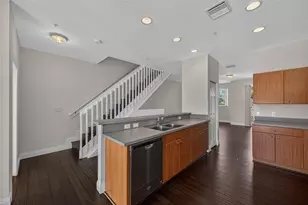 2725 NE 8th Ave, Wilton Manors, FL 33334 - Photo 25