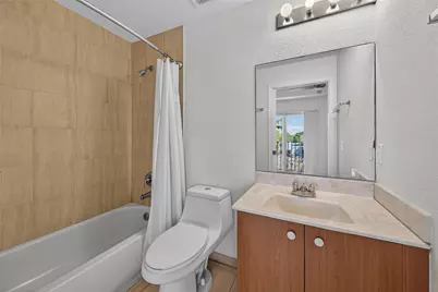 2725 NE 8th Avenue #109, Wilton Manors, FL 33334 - Photo 17