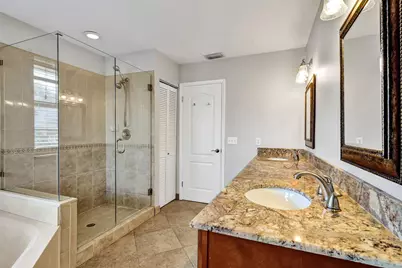 11064 Bismarck Place, Hollywood, FL 33026 - Photo 21