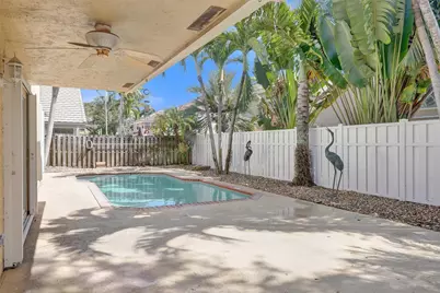 11064 Bismarck Place, Hollywood, FL 33026 - Photo 13