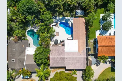 1574 NE 38th Street, Oakland Park, FL 33334 - Photo 9