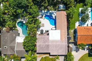 1574 NE 38th St, Oakland Park, FL 33334 - Photo 9