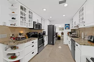 1838 NW 93rd Terrace, Plantation, FL 33322 - Photo 5