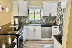 8053 Springtree Rd, Boca Raton, FL 33496 - Photo 17