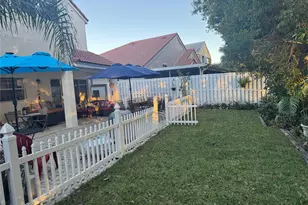 593 Bedford Ave, Weston, FL 33326 - Photo 29